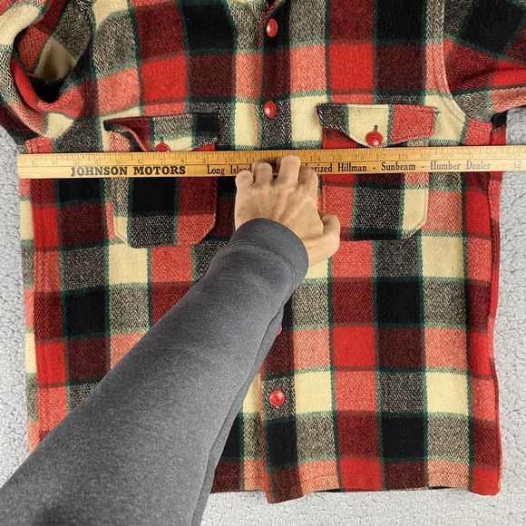 VTG WOOLRICH Wool Plaid Button Jacket Mens Size L Rare Plaid Thick Woolen Mills - Picture 4 of 13